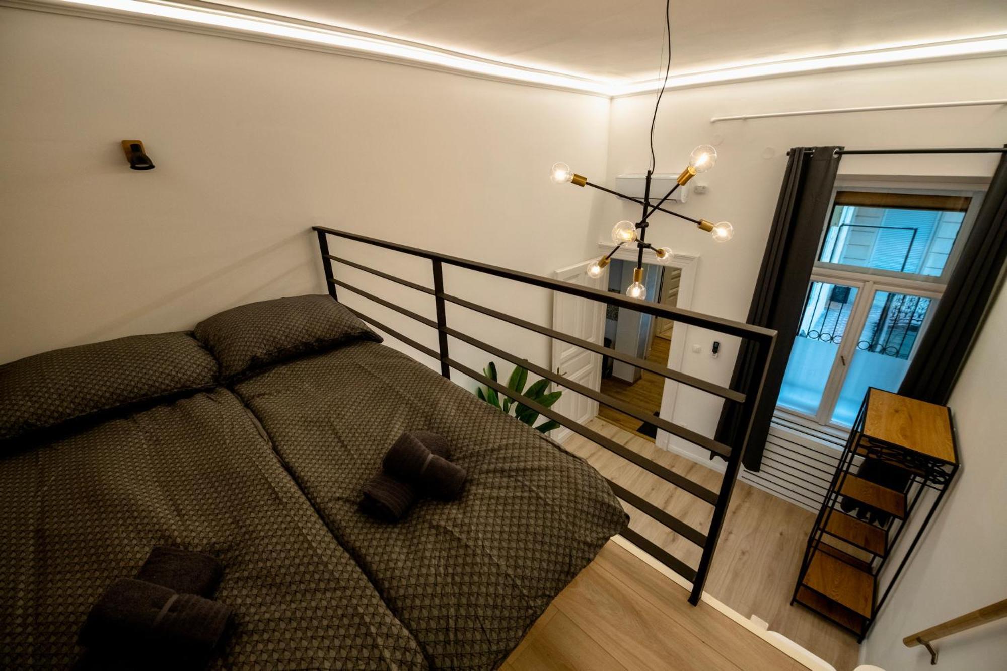 Vinitus Budapest Centro ภายนอก รูปภาพ